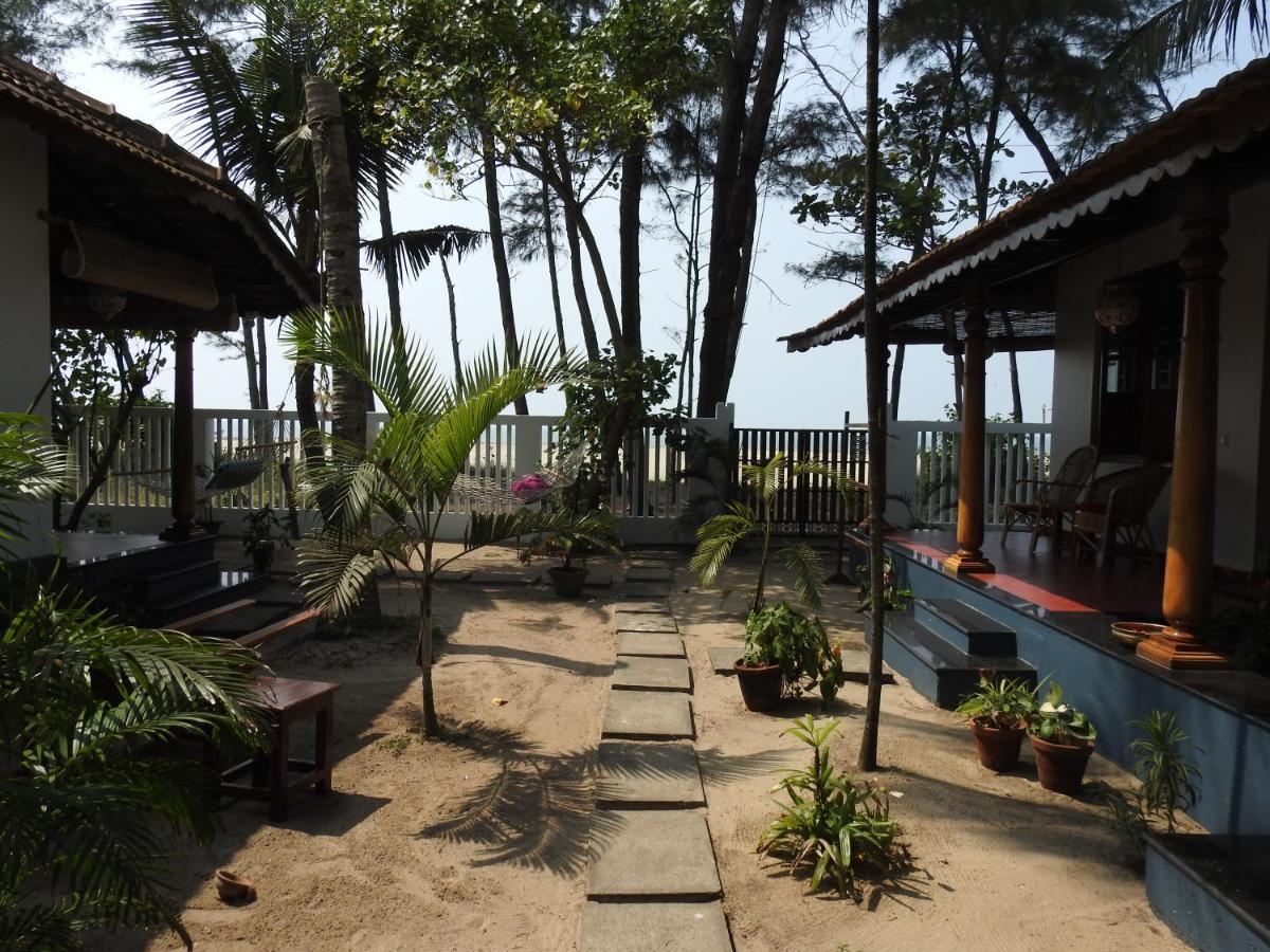 Alleppey Beach Garden Alappuzha Bagian luar foto